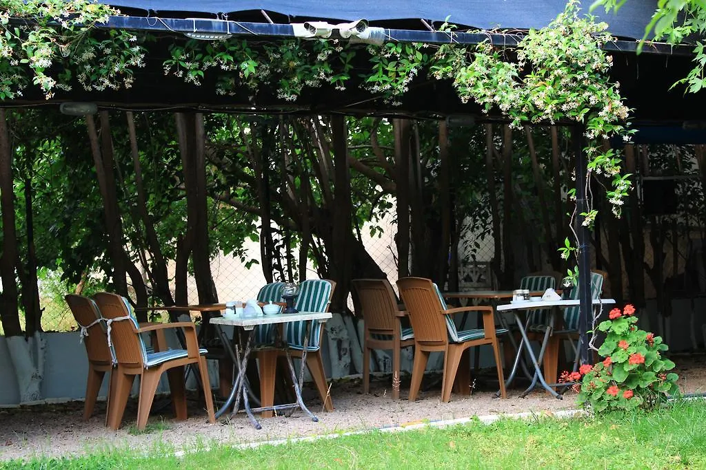 Bed & Breakfast Sirin Pension Fethiye