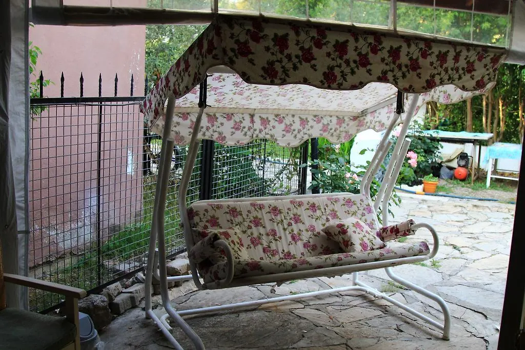 Sirin Pension Fethiye 2*,